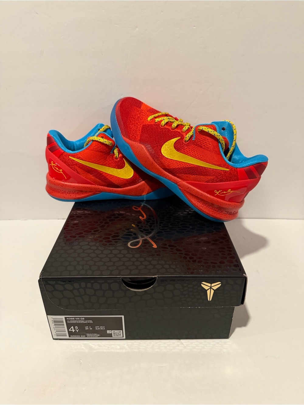 Kobe 8 'Year of the Horse' (GS) Sz: 4 / 5 / 5.5 (IM6639-600)